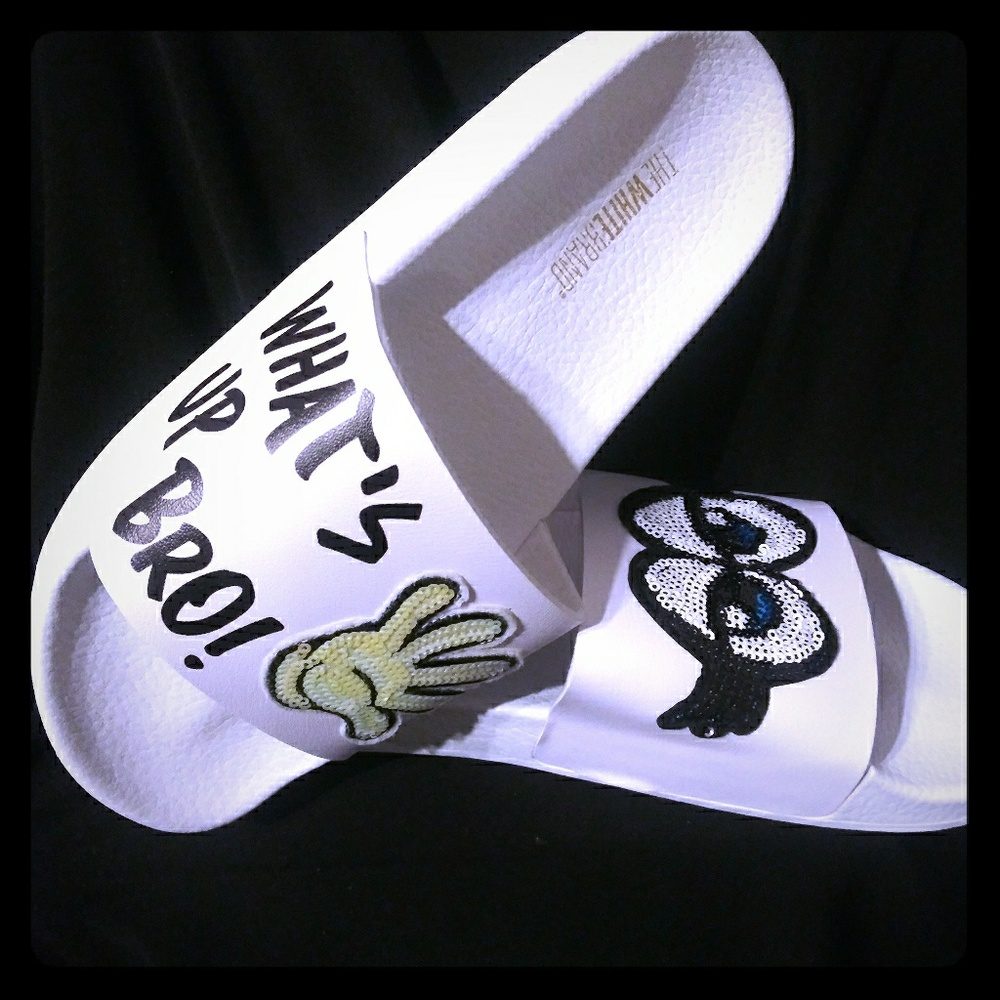 "WHAT'S UP BRO" Iconic banded slides